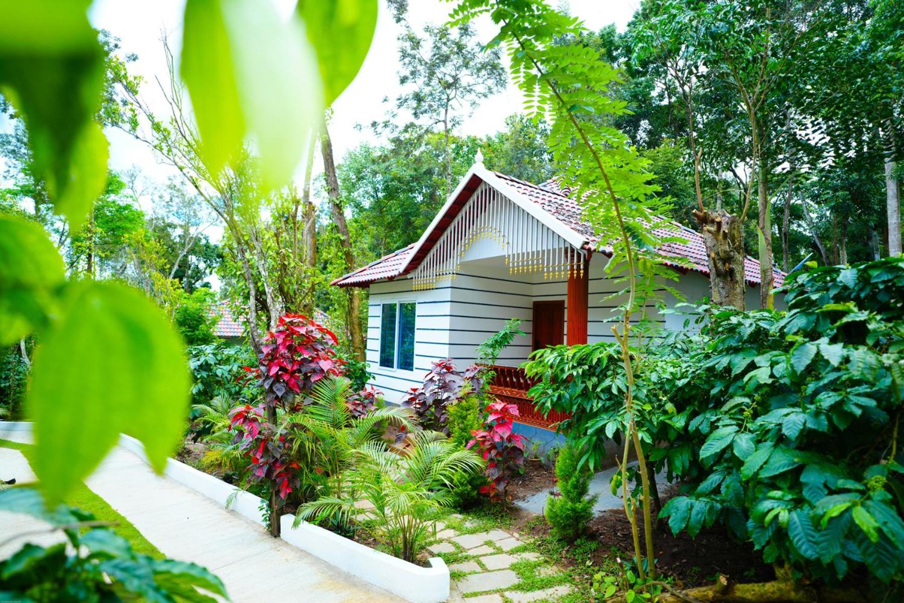 Coorg Orange Blossom Resort And Spa Suntikoppa Exterior foto